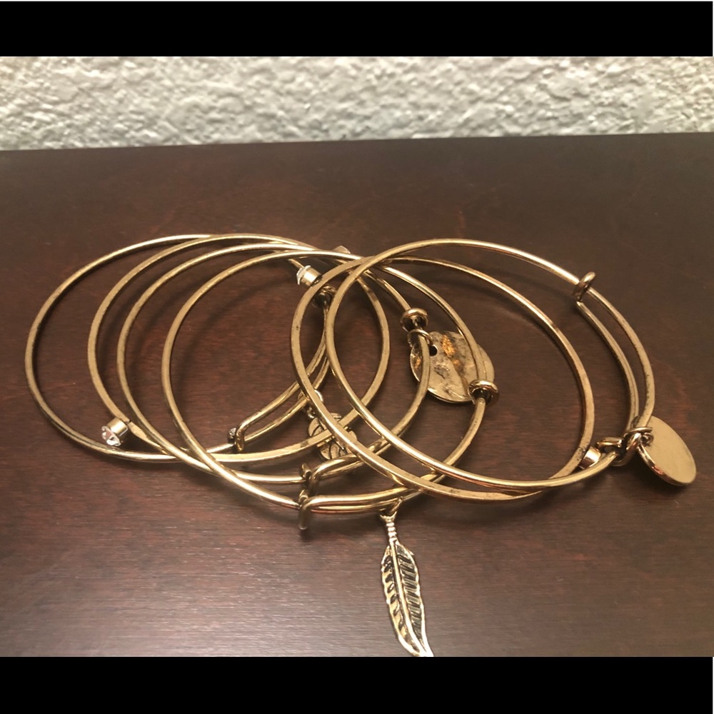 7 piece bracelet set